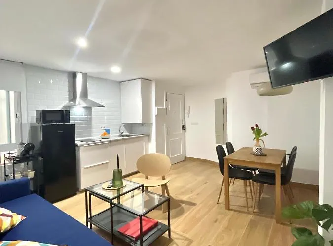 Romero Suites 1